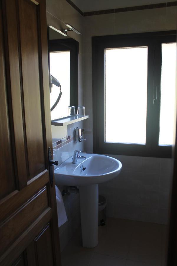 Ranera Hotel Rural Rio Molinar מראה חיצוני תמונה